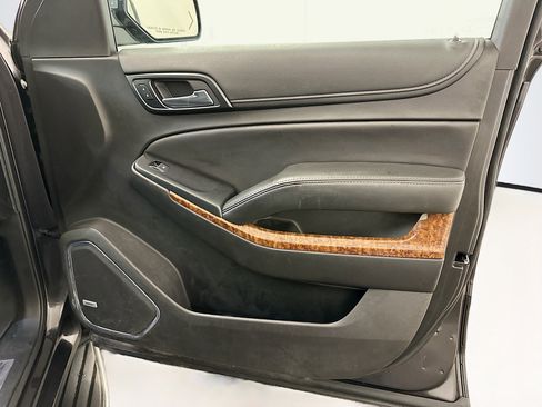 Used 2018 Chevrolet Tahoe Premier image 35