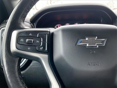Used 2021 Chevrolet Silverado 1500 LT Trail Boss image 23
