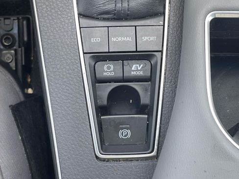 Used 2020 Toyota Avalon Limited w/ Advanced Safety Package FWD image 30