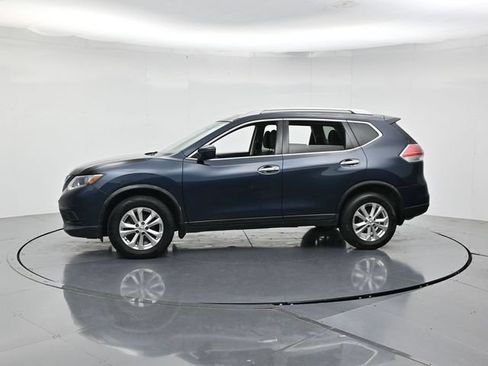 Used 2016 Nissan Rogue SV AWD/4WD image 6