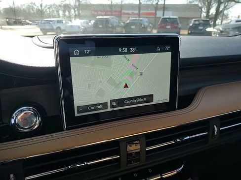 Used 2022 Lincoln Corsair Reserve w/ Equipment Group 201A AWD/4WD image 22