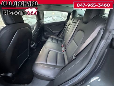 Used 2018 Tesla Model 3 Performance image 13
