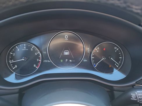 Used 2024 MAZDA MAZDA3 s image 28