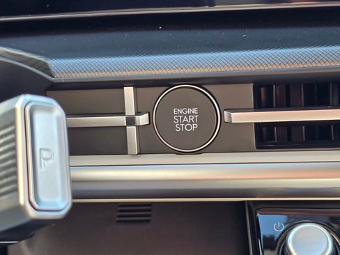 New 2026 Hyundai Santa Fe SE image 29