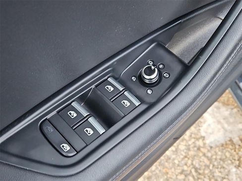Used 2019 Audi A4 2.0T Premium Plus image 29