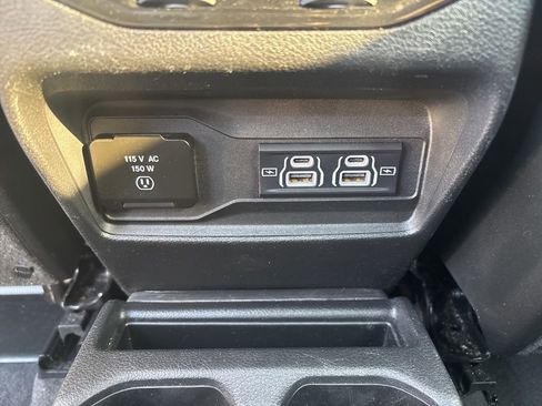 Used 2022 Jeep Grand Cherokee L Limited image 41