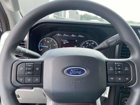 New 2025 Ford F350 XL w/ XL Chrome Package image 23