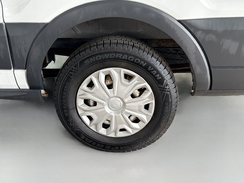 Used 2015 Ford Transit 150 XLT RWD image 31