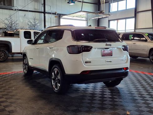 Used 2020 Jeep Compass Limited FWD image 4