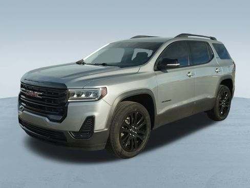 Used 2023 GMC Acadia SLE w/ Driver Convenience Package image 3