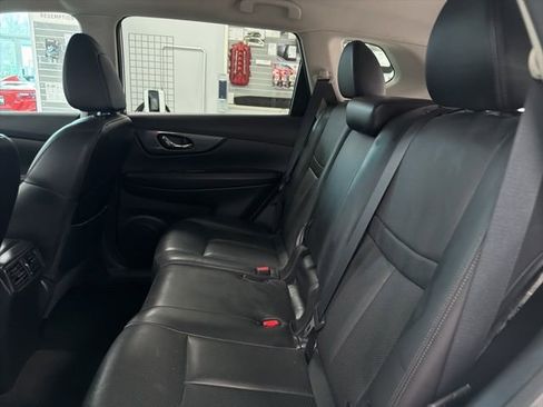 Used 2014 Nissan Rogue SL image 27