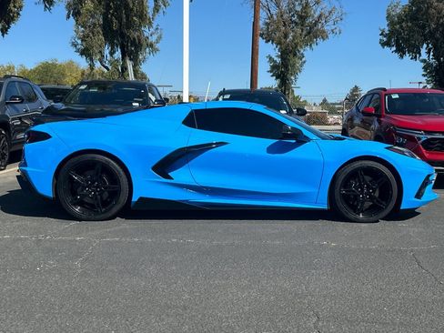 Used 2024 Chevrolet Corvette Stingray Preferred Conv w/ 2LT RWD image 4