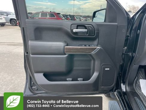 Used 2020 Chevrolet Silverado 1500 LT Trail Boss AWD/4WD image 10