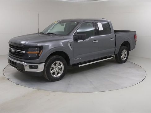 Certified 2024 Ford F150 XLT w/ Mobile Office Package image 19