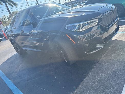 Used 2023 BMW X6 xDrive40i w/ Executive Package image 5