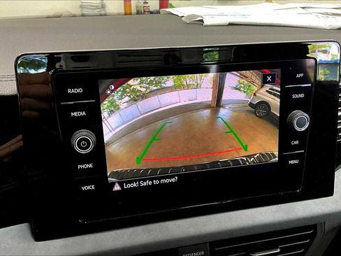 New 2025 Volkswagen Jetta SE image 19