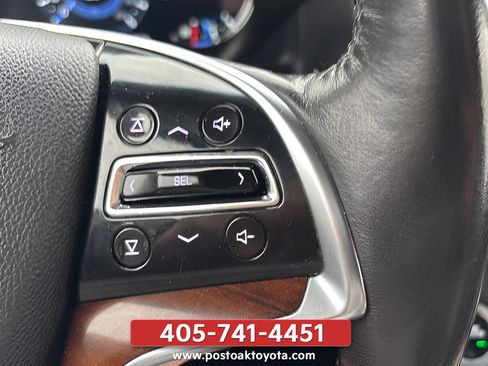 Used 2020 Cadillac Escalade Luxury w/ Escalade Sport Edition AWD/4WD image 24