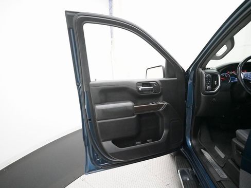 Used 2019 Chevrolet Silverado 1500 LT w/ Convenience Package image 27