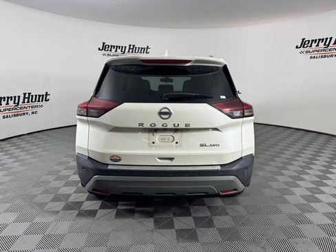 Used 2021 Nissan Rogue SL w/ Premium Package image 9