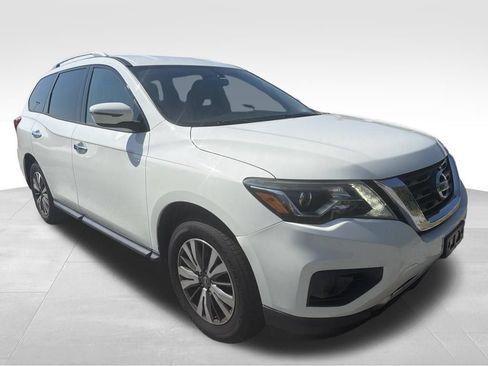 Used 2017 Nissan Pathfinder S AWD/4WD image 17