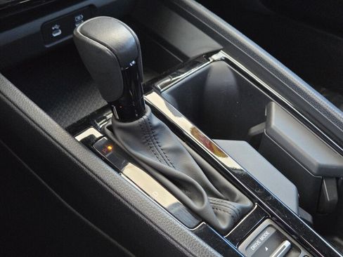 Used 2024 Honda Accord EX-L image 32