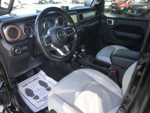 Used 2021 Jeep Gladiator Mojave image 8