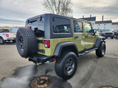 Used 2013 Jeep Wrangler Unlimited Sport AWD/4WD image 15