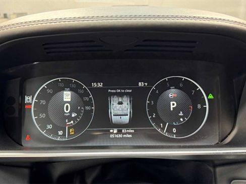 Used 2017 Land Rover Range Rover Sport SVR image 21