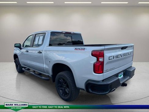 Used 2020 Chevrolet Silverado 1500 LT Trail Boss AWD/4WD image 12