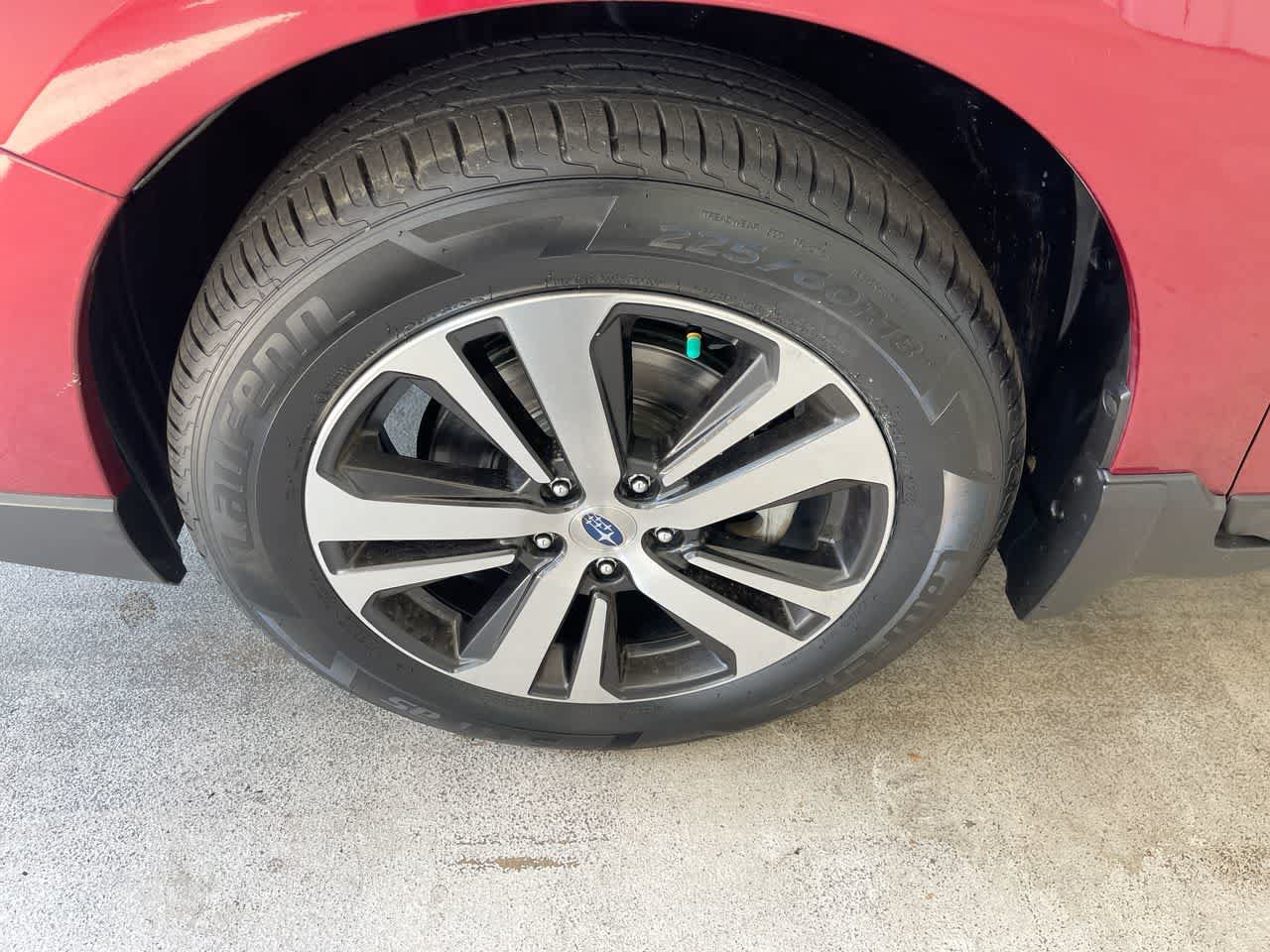 Used 2018 Subaru Outback 3.6R Limited AWD/4WD image 10
