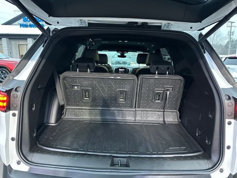 Certified 2023 Chevrolet Traverse RS w/ LPO, Floor Liner Package image 15