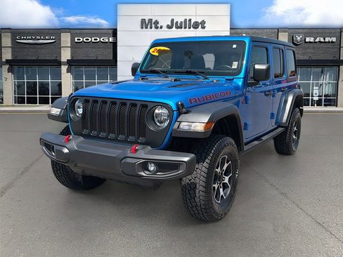 Used 2022 Jeep Wrangler Unlimited Rubicon w/ Dual Top Group AWD/4WD image 8
