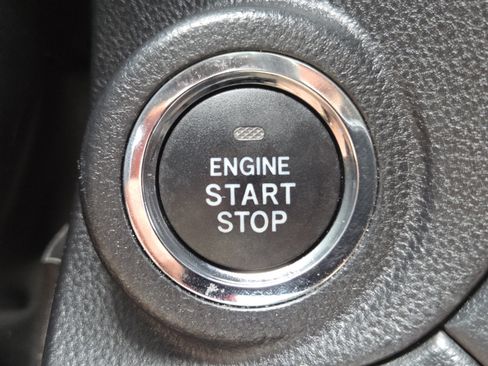 Used 2024 Subaru Outback Premium AWD/4WD image 35