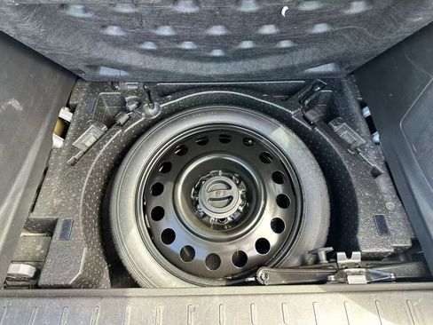 Used 2010 Chevrolet Equinox LT w/ Vehicle Interface Package image 17