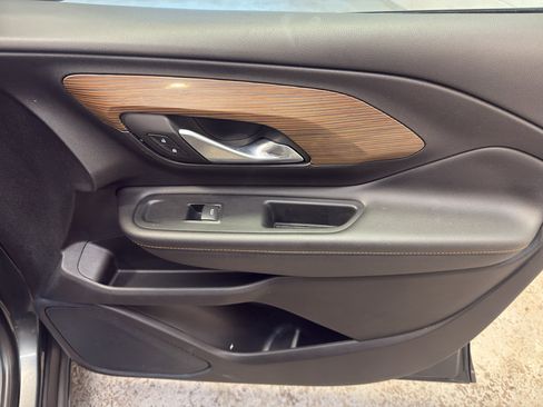 Used 2018 GMC Terrain SLE w/ Driver Convenience Package image 20