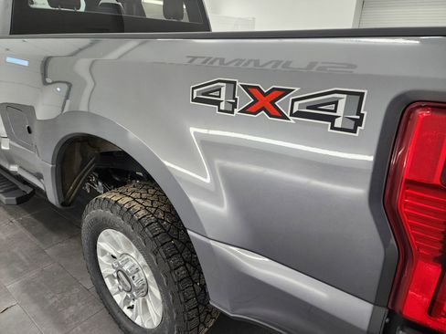 Used 2022 Ford F250 XL w/ STX Appearance Package image 30