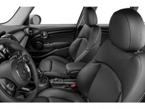 Used 2019 MINI Cooper 4-Door Hardtop image 9