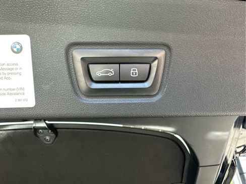Used 2023 BMW i4 eDrive35 w/ Premium Package RWD image 17