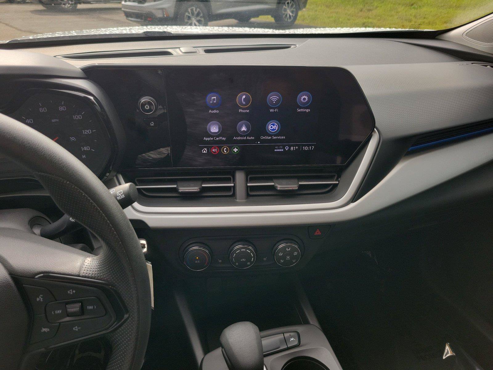 Used 2024 Chevrolet Trax LS w/ LS Convenience Package FWD image 31