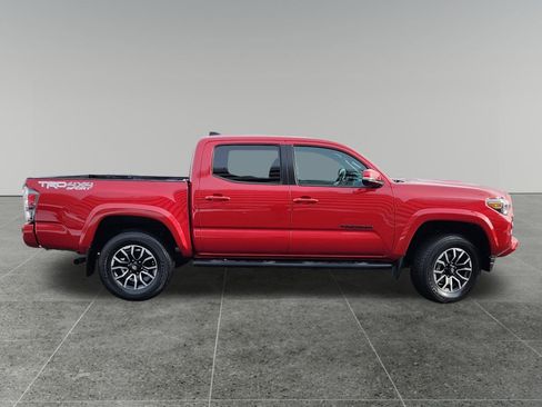 Used 2020 Toyota Tacoma TRD Sport image 8