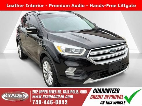 Used 2018 Ford Escape Titanium AWD/4WD image 1