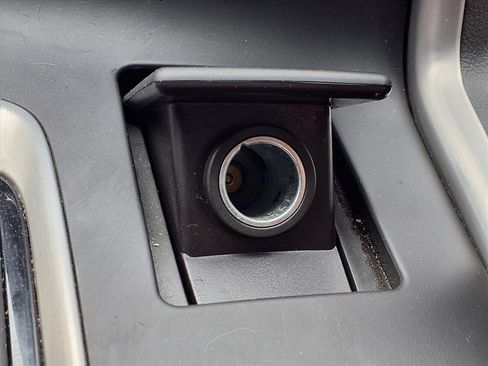 Used 2017 Chevrolet Corvette Grand Sport image 9