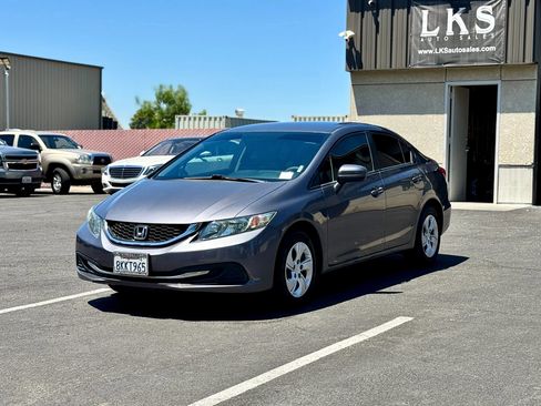 Used 2014 Honda Civic LX image 3