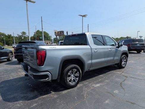 Used 2025 GMC Sierra 1500 SLT AWD/4WD image 10