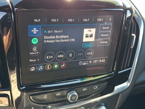Used 2023 Chevrolet Traverse LT AWD/4WD image 19