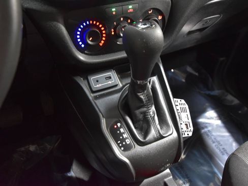 Used 2019 RAM ProMaster City Tradesman SLT FWD image 22