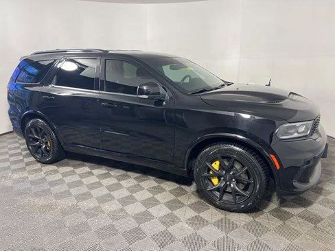 Certified 2024 Dodge Durango SRT AWD/4WD image 11