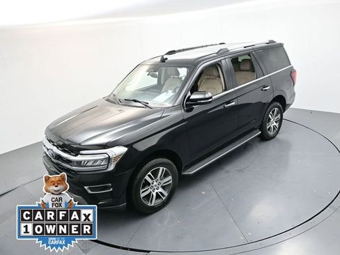 Used 2023 Ford Expedition Limited image 24