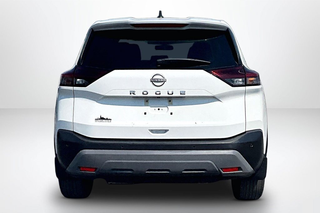 Used 2023 Nissan Rogue S FWD image 7