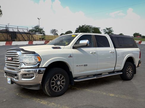 Used 2022 RAM 2500 Limited AWD/4WD image 5